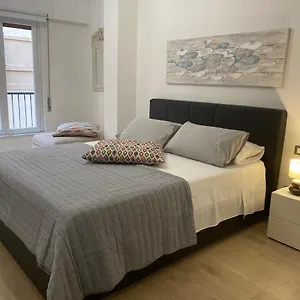 Apartamento Delle Palme Elegante Monolocale In Centro, Palermo